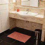 Liege 4420 Rue Jean Jaures 45 Grande Maison Joyeuse Avec Terrasse 30m2 Pour 8 Personnes Maximum Feriehus