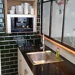 Liege 4420 Rue Jean Jaures 45 Grande Maison Joyeuse Avec Terrasse 30m2 Pour 8 Personnes Maximum Holiday home