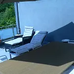 Liege 4420 Rue Jean Jaures 45 Grande Maison Joyeuse Avec Terrasse 30m2 Pour 8 Personnes Maximum Feriehus