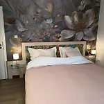 Liege 4420 Rue Jean Jaures 45 Grande Maison Joyeuse Avec Terrasse 30m2 Pour 8 Personnes Maximum