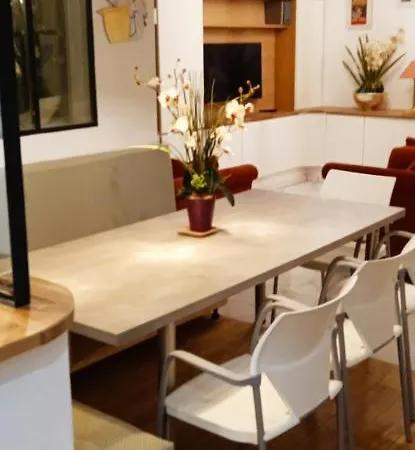Holiday home Liege 4420 Rue Jean Jaures 45 Grande Maison Joyeuse Avec Terrasse 30m2 Pour 8 Personnes Maximum