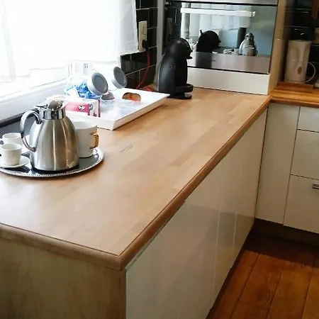 Liege 4420 Rue Jean Jaures 45 Grande Maison Joyeuse Avec Terrasse 30m2 Pour 8 Personnes Maximum *