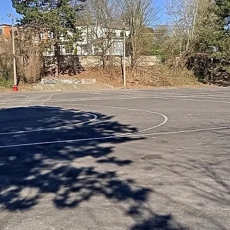 Liège 4420 Rue Jean Jaurès 45 Grande Maison Joyeuse Avec Terrasse 30m2 Pour 8 Personnes Maximum Hébergement de vacances Saint-Nicolas (Liege)