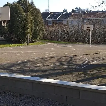 Liege 4420 Rue Jean Jaures 45 Grande Maison Joyeuse Avec Terrasse 30m2 Pour 8 Personnes Maximum Prázdninový dům *