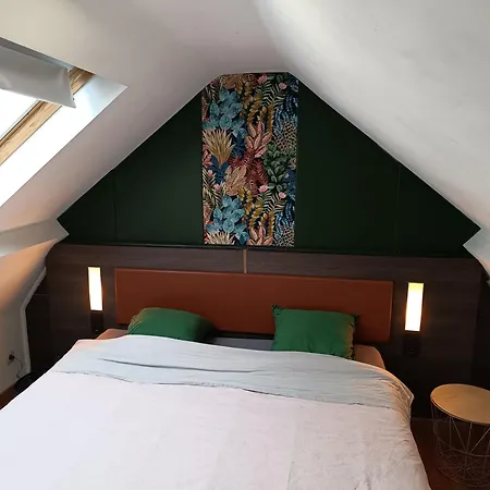 Semesterbostad Liege 4420 Rue Jean Jaures 45 Grande Maison Joyeuse Avec Terrasse 30m2 Pour 8 Personnes Maximum Saint-Nicolas (Liege)