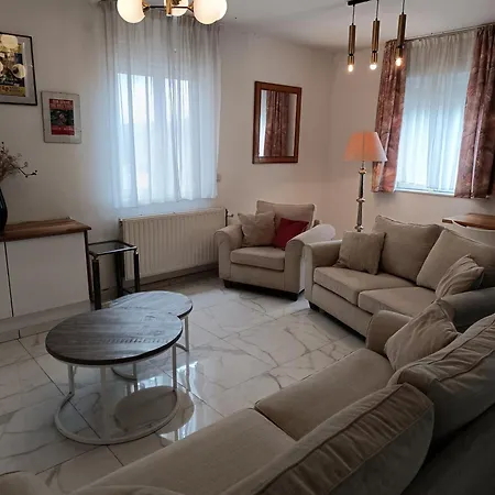 בית נופש Liege 4420 Rue Jean Jaures 45 Grande Maison Joyeuse Avec Terrasse 30m2 Pour 8 Personnes Maximum