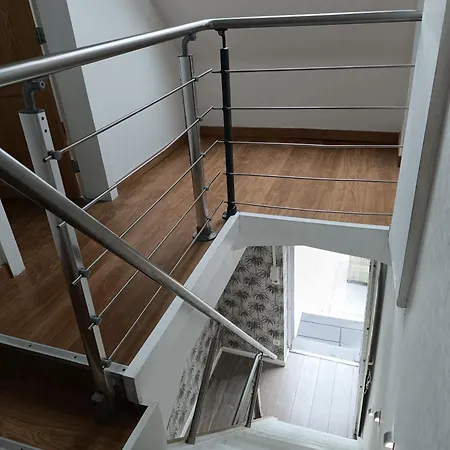 Holiday home Liege 4420 Rue Jean Jaures 45 Grande Maison Joyeuse Avec Terrasse 30m2 Pour 8 Personnes Maximum Saint-Nicolas (Liege)