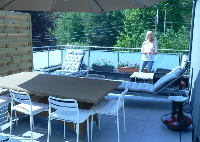 בית נופש Liege 4420 Rue Jean Jaures 45 Grande Maison Joyeuse Avec Terrasse 30m2 Pour 8 Personnes Maximum סנט - ניקולאס